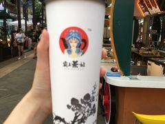 -霸王茶姬(南强街店)