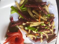 -德居源