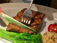 -阿妮叶李(光谷世界城店)