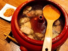 -云海肴·汽锅鸡·云南菜(天山百盛优客店)