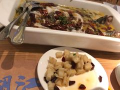 -江湖情酸菜鱼(万菱汇店)