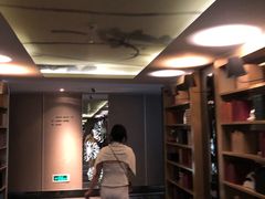 -深圳皇庭V酒店