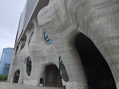-证大喜玛拉雅中心