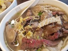 -潮镇老尾牛杂(环城西路店)