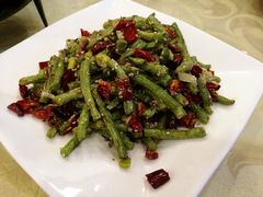 干煸豆角-鹤乡东北菜(崮山路店)