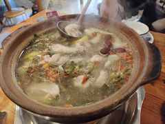 石橄榄炖鸡-洪大厨鸡煲(福田店)