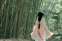 -汉仪华裳汉服馆(打浦桥店)