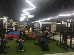 -贝菲特游泳健身(徐泾店)