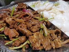 -小鱼小牛·鱼牛干锅·脆鱼火锅(世欧广场店)