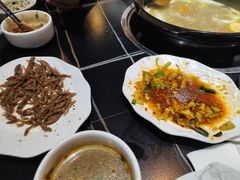 -野菌皇海景野生菌火锅(滨海大道店)