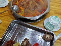 -金鼎雪山牦牛杂火锅(理县总店)