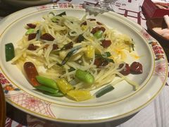 -耙吉吉川味小酒馆(本地人回头店)