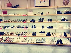 -hotwind热风(世纪东方广场店)