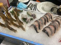 -红鼎豆捞·非遗鲍皇汤火锅(宝丰路店)