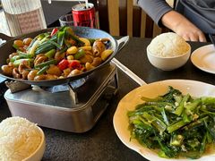 干锅肥肠-湘肠香火锅店(团结湖店)