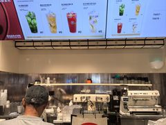 -HOT CRUSH趁热集合·现烤面包(环球港店)