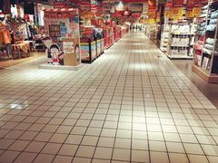 -大润发(国兴店)