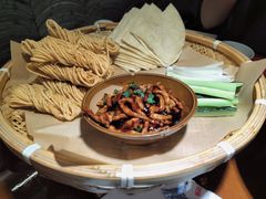 -魏铭鱼头捞饭(晋阳路店)