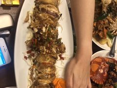 皮皮虾-拉威海鲜市场