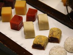 -皇城根·烤鸭·鱼头·家常菜(欧亚大观乐活城店)