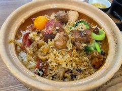 -煲仔皇腊味煲仔饭(经四万达店)