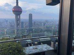 -FLAIR顶层餐厅酒吧(浦东丽思卡尔顿酒店)