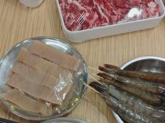 -杨老板·海鲜集市火锅·鲜切牛肉(中防万宝店)