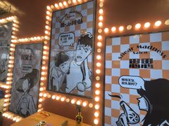 -瑞虹新天地月亮湾