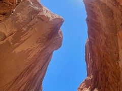 -天山神秘大峡谷