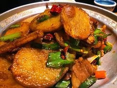 干锅土豆片-95号酱骨·一块豆腐(展春园西路店)