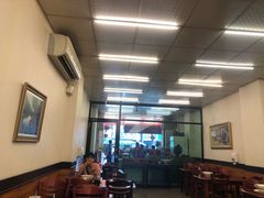 大堂-尊品原汁牛肉面