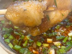 -肖肖酸萝卜鱼火锅(总店)