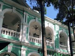 -星巴克臻选(广州沙面店)