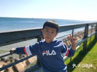 今天又去了传说中的西港花园 从东山立交桥港务局一号门