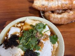 -禾诗夜市大饼油条(松江店)