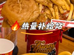 -万能料理屋(钟鼓岭路店)