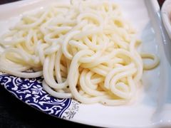 -扒虾小妹儿麻辣海鲜(宏图街店)