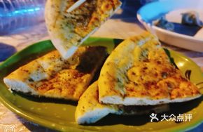 Meat with Roasted Naan