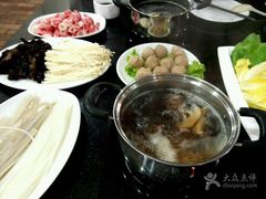 蓝海西城宾馆四季火锅-蓝海西城宾馆四季火锅