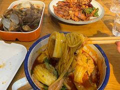 -华府九号海鲜烧烤大排档(龙域店)