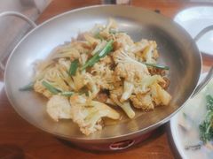 -金枝玉叶上海人家食府(三里河店)