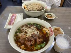 红烧牛肉面-邵顺兴锅盖面