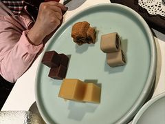 -羲和雅苑•北京烤鸭(陆家嘴中心店)