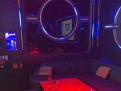 -萧邦音乐会所KTV(向西店)