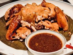 黑松露脆皮文昌鸡-小炳胜(卓悦中心店)
