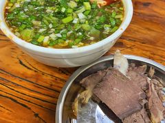 辣子牛肉面-清真·马安军辣子牛肉面