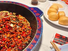 -何师傅美蛙鱼头(汉街店)