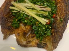 -香巴拉云南餐厅(华莱坞店)