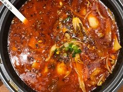 -渝是乎川渝小炒(新世界百货望京店)