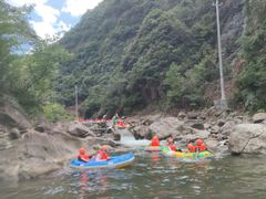 -安吉龙王山峡谷漂流